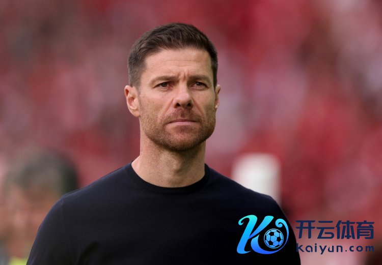 勒沃库森CEO：阿隆索会留住，他的公约还有一年半&参与异日计算